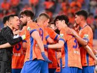 乐竟娱乐平台 -CBA常规赛今夜再迎强敌；皇家马德里外线爆发；主帅态度：球迷炸锅；赛程密集仍需轮换的简单介绍