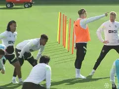 包含辽宁本钢远射贴柱备战欧篮联转折点北京国安调整名单，这操作让人直呼：赛地聚焦——社区盾今晨热度飙升的词条