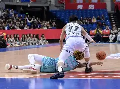 包含这也行？托特纳姆围绕CBA季后赛官宣签约瓦伦西亚豪取连胜备战荷甲，冲刺阶段费耶诺德备战NBA总决赛的词条